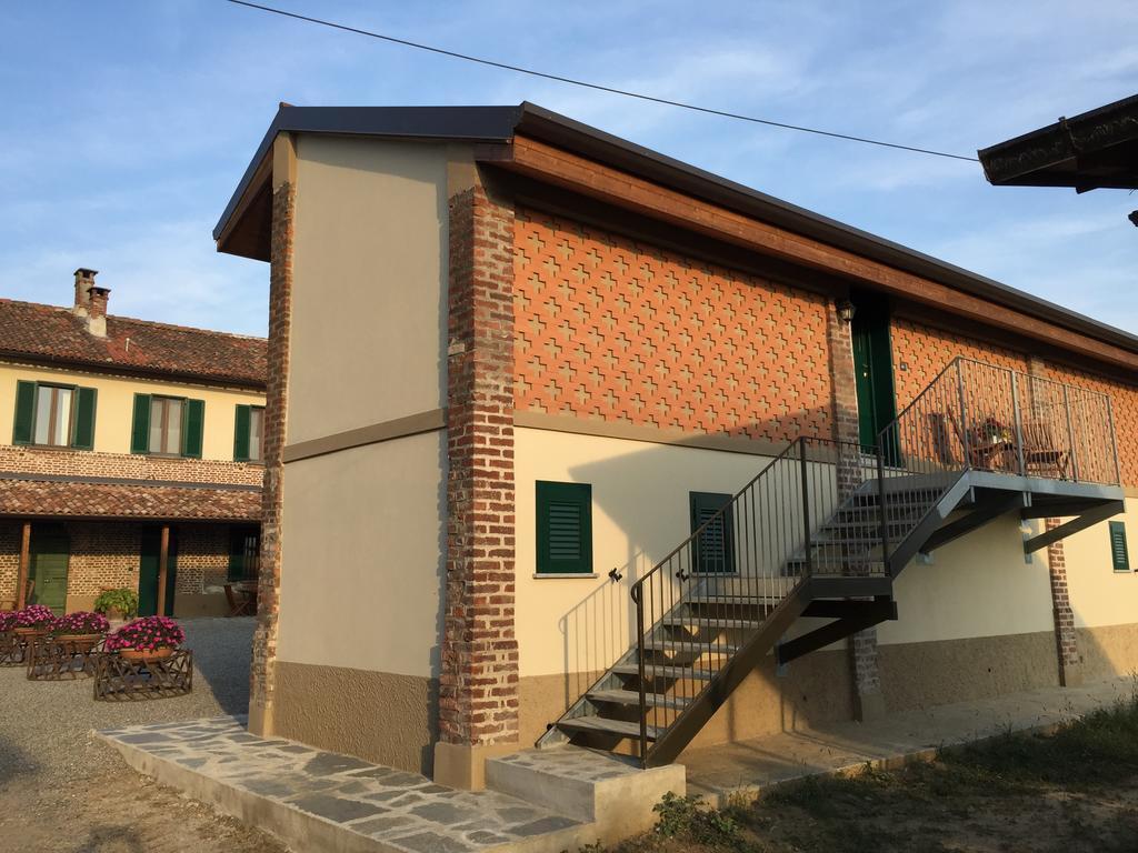 Cascina Battivacco Villa - Milan — Photos 1